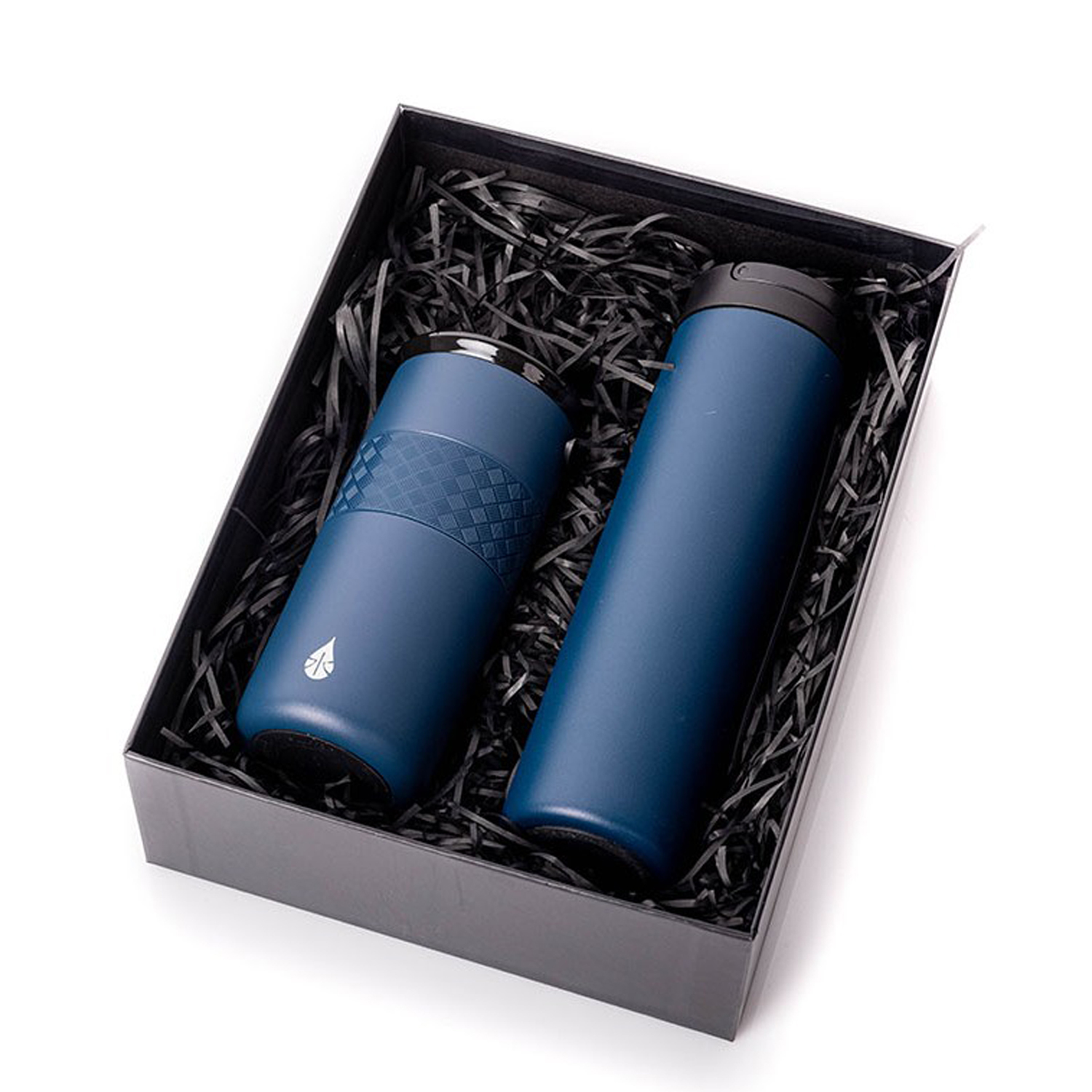 https://ecopromotionsonline.com/sites/default/files/2022-10/Elemental%C2%AE%20Stainless%20Steel%20Bottle%20%26%20Tumbler%20Set%2020%20%26%2016%20oz_0.jpg