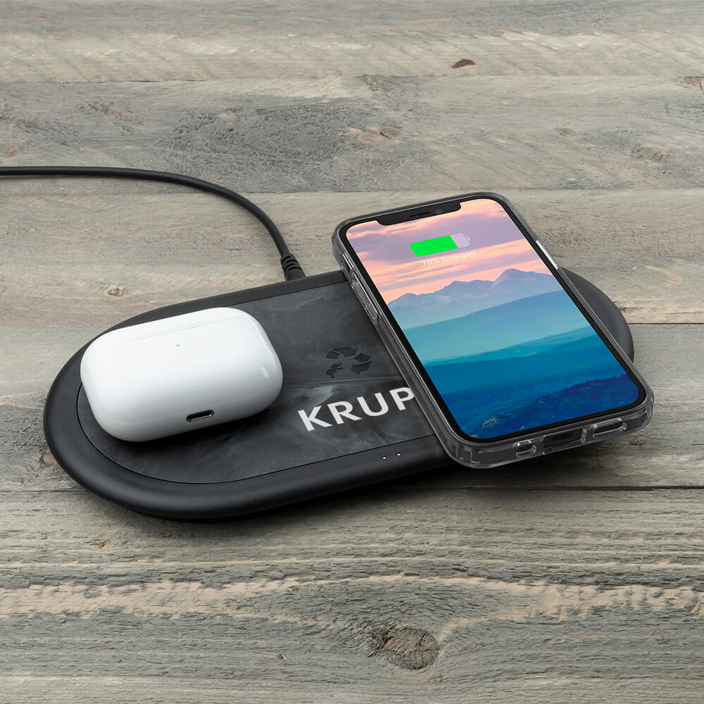 nimble® Apollo Duo™ Wireless Dual Charging Pad Lifestyle